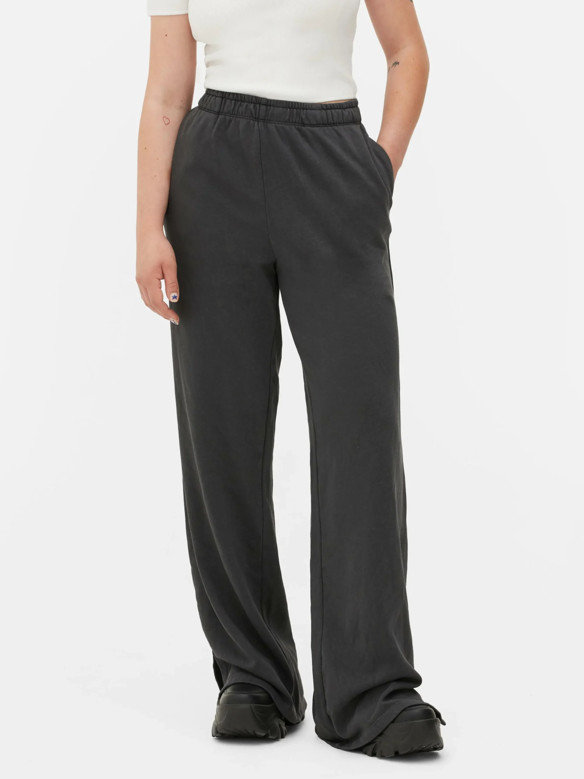 Calças Treino Corte Direito