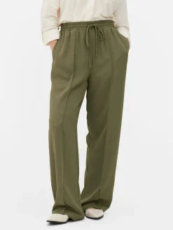 Calças Treino Corte Perna Larga Básicas