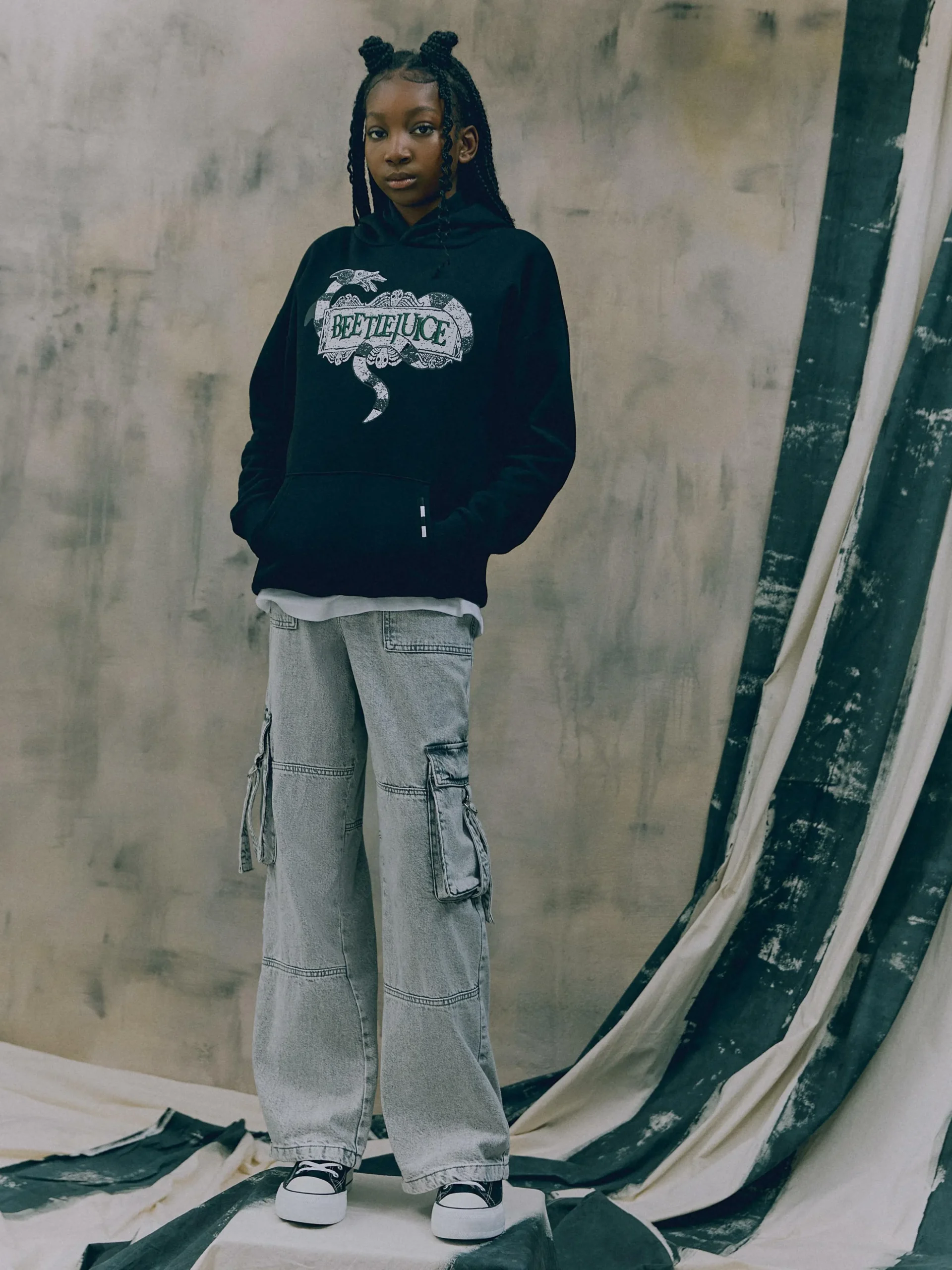 Camisola Capuz Gráficos Múltiplos Beetlejuice