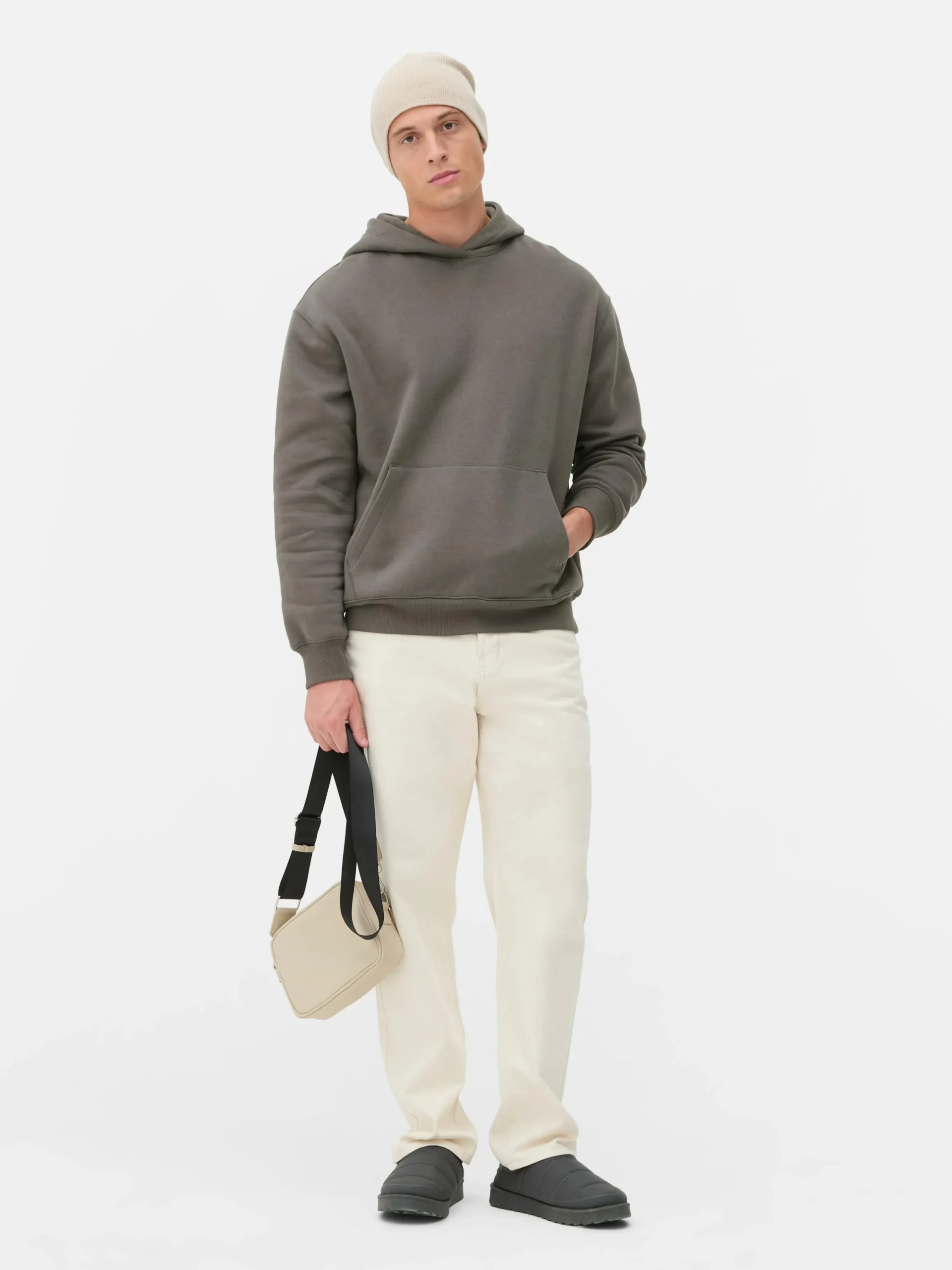 Camisola Capuz Malha Larga