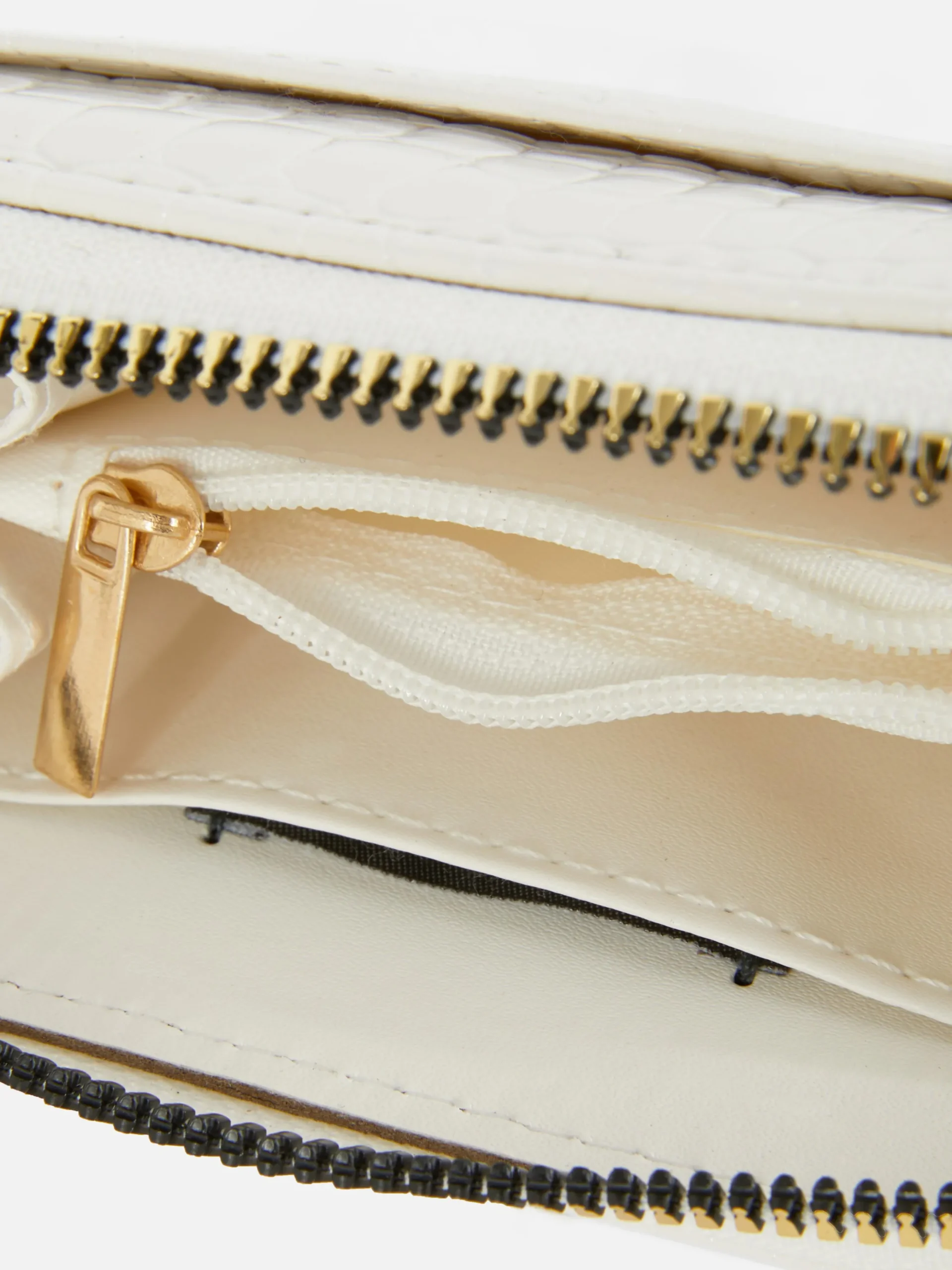 Carteira Fecho Imitação Crocodilo