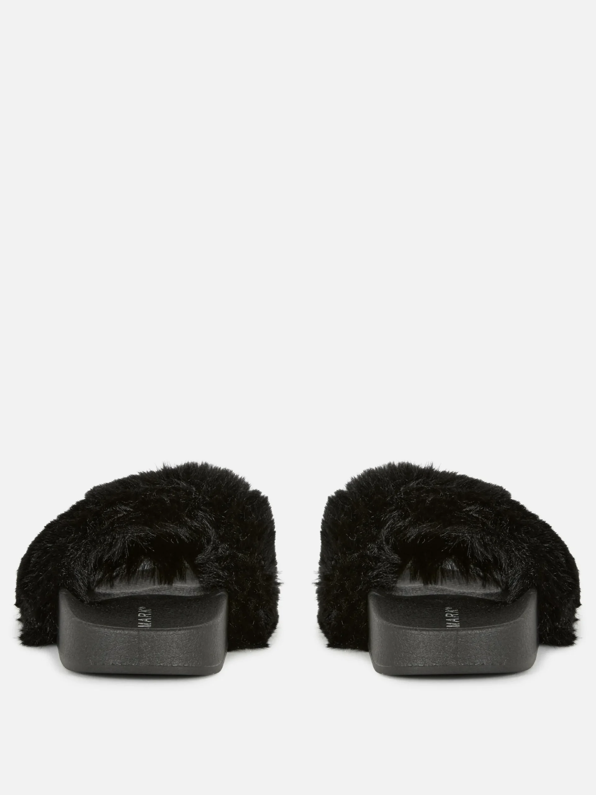 Chinelos Em Imitação De Pelo