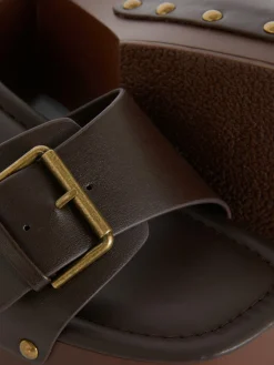 Chinelos Tipo Socas Tacão Rita Ora