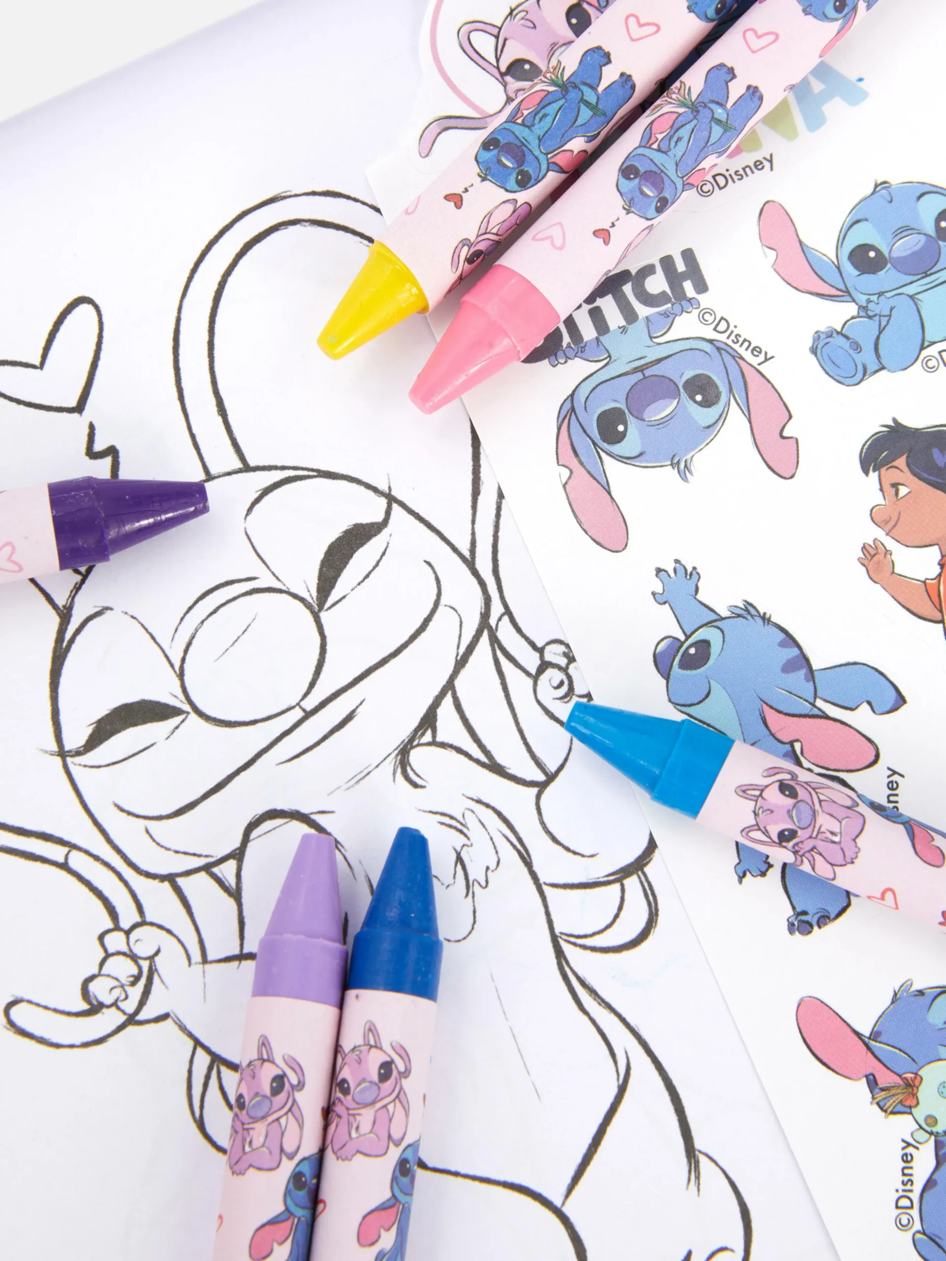 Conjunto Colorir Portátil Disney Stitch And Angel