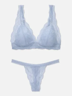 Conjunto Sutiã Bralette Triângulo/tanga Renda