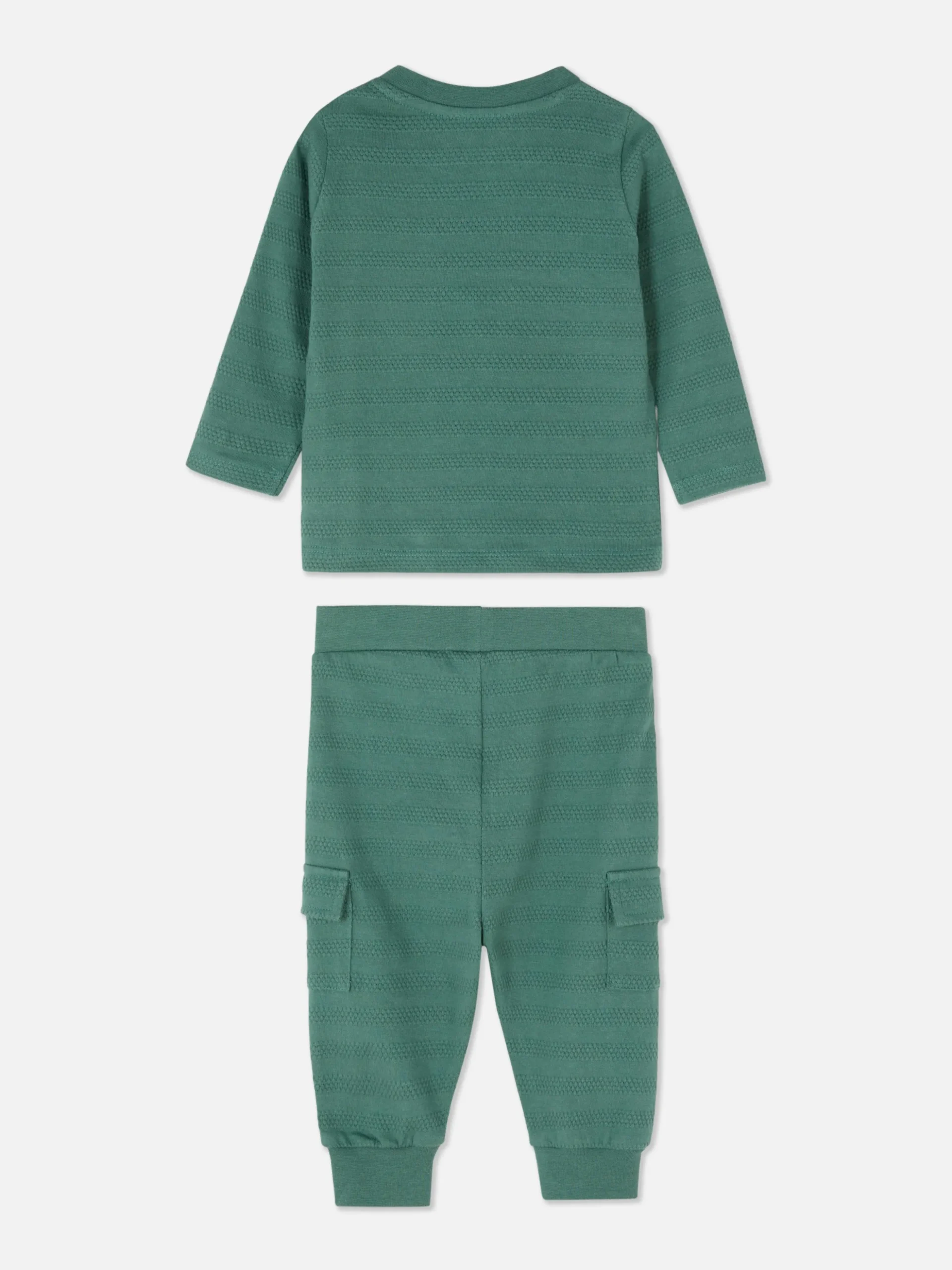 Conjunto T-shirt Texturada/calças Cargo