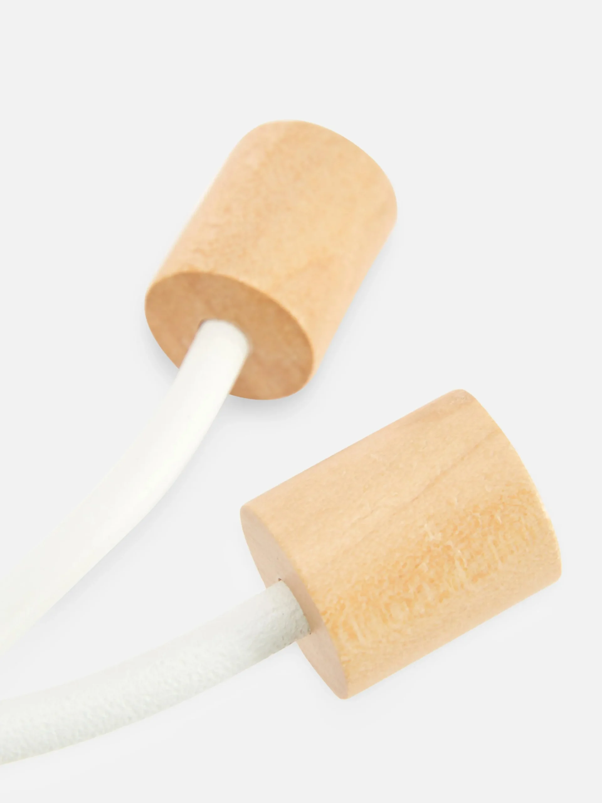 Pack 2 Cabides Saliência Madeira