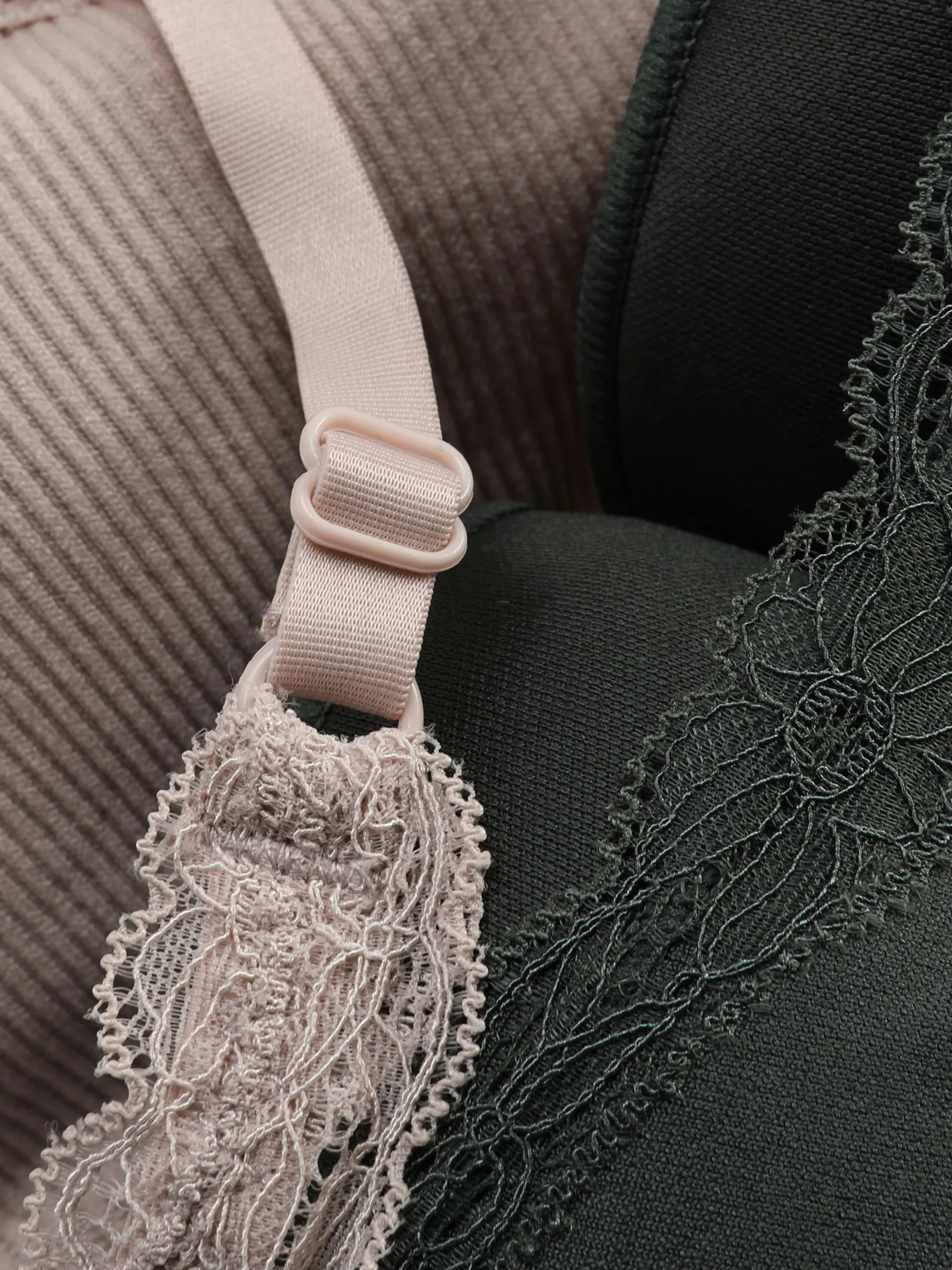 Pack 2 Tops S/ Mangas Curtos Rebordo Renda