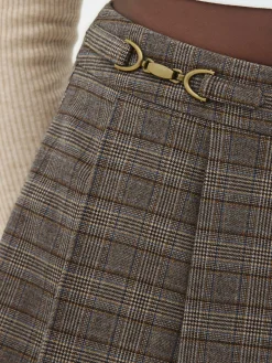 Saia-calção Mini Xadrez Detalhe Fivela Rita Ora