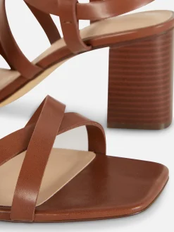 Sandálias Tacão Tiras Cruzadas