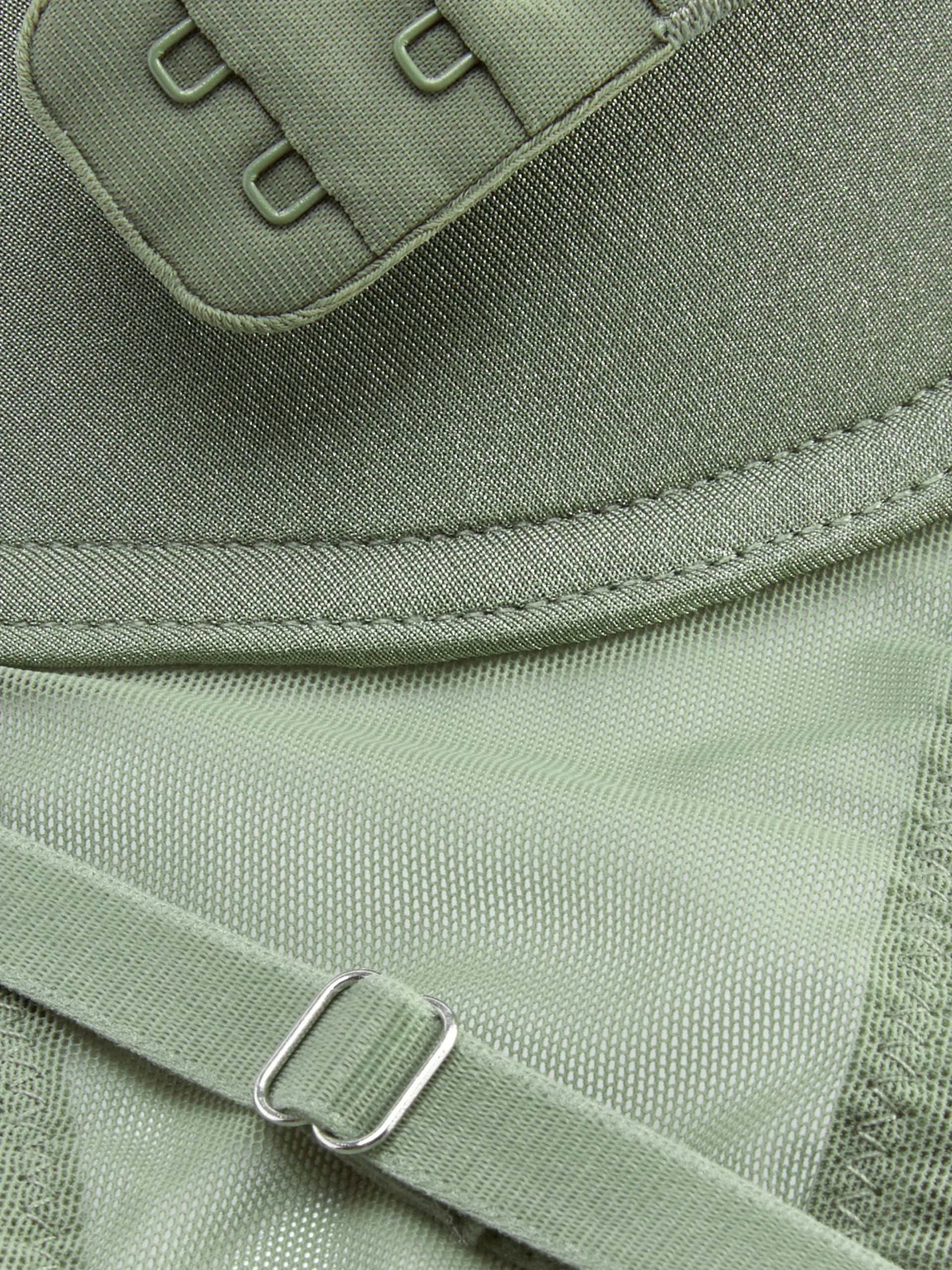 Sutiã T-shirt Rebordo Malha Rede Moderno