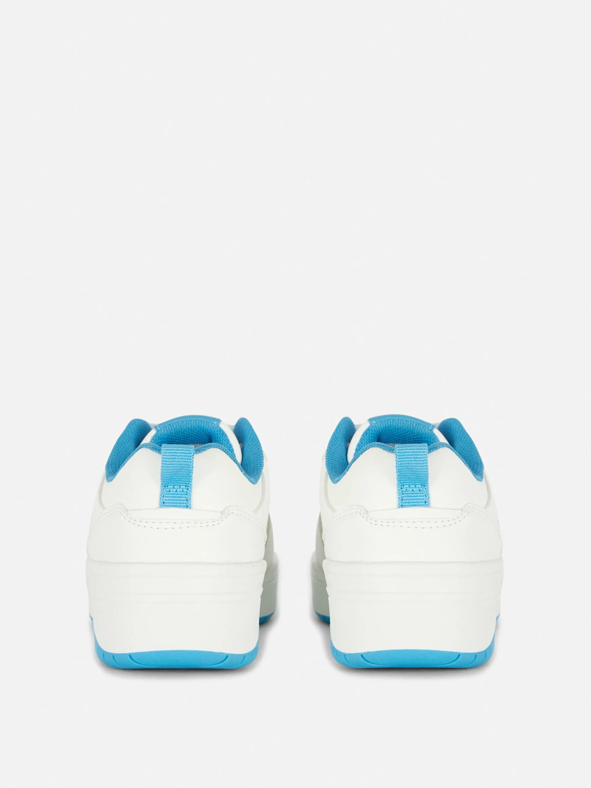 Ténis Cano Baixo Bloco Cor