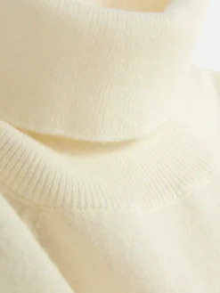 Top Manga Comprida Gola Alta