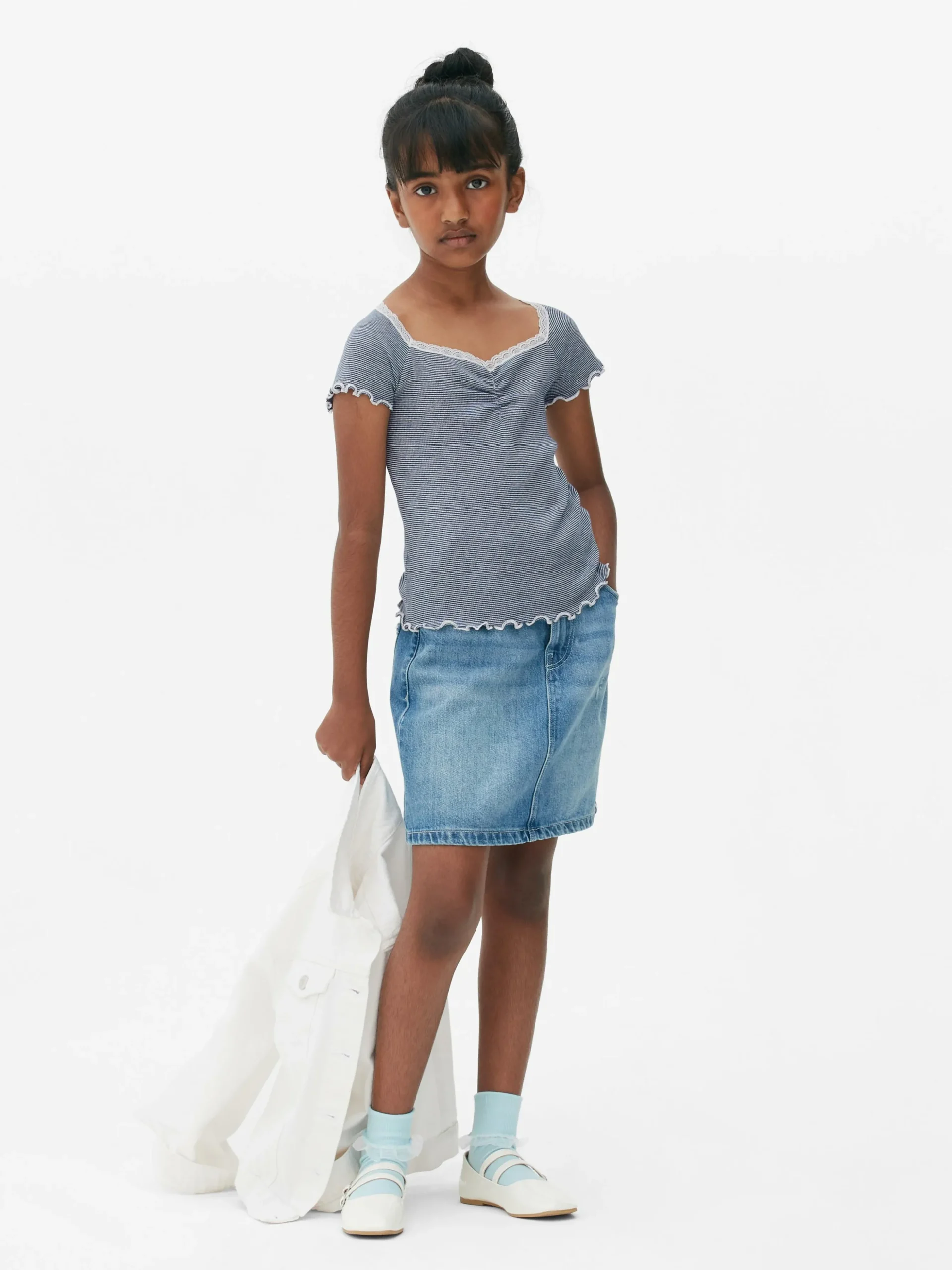 T-shirt Riscas Rebordo Renda