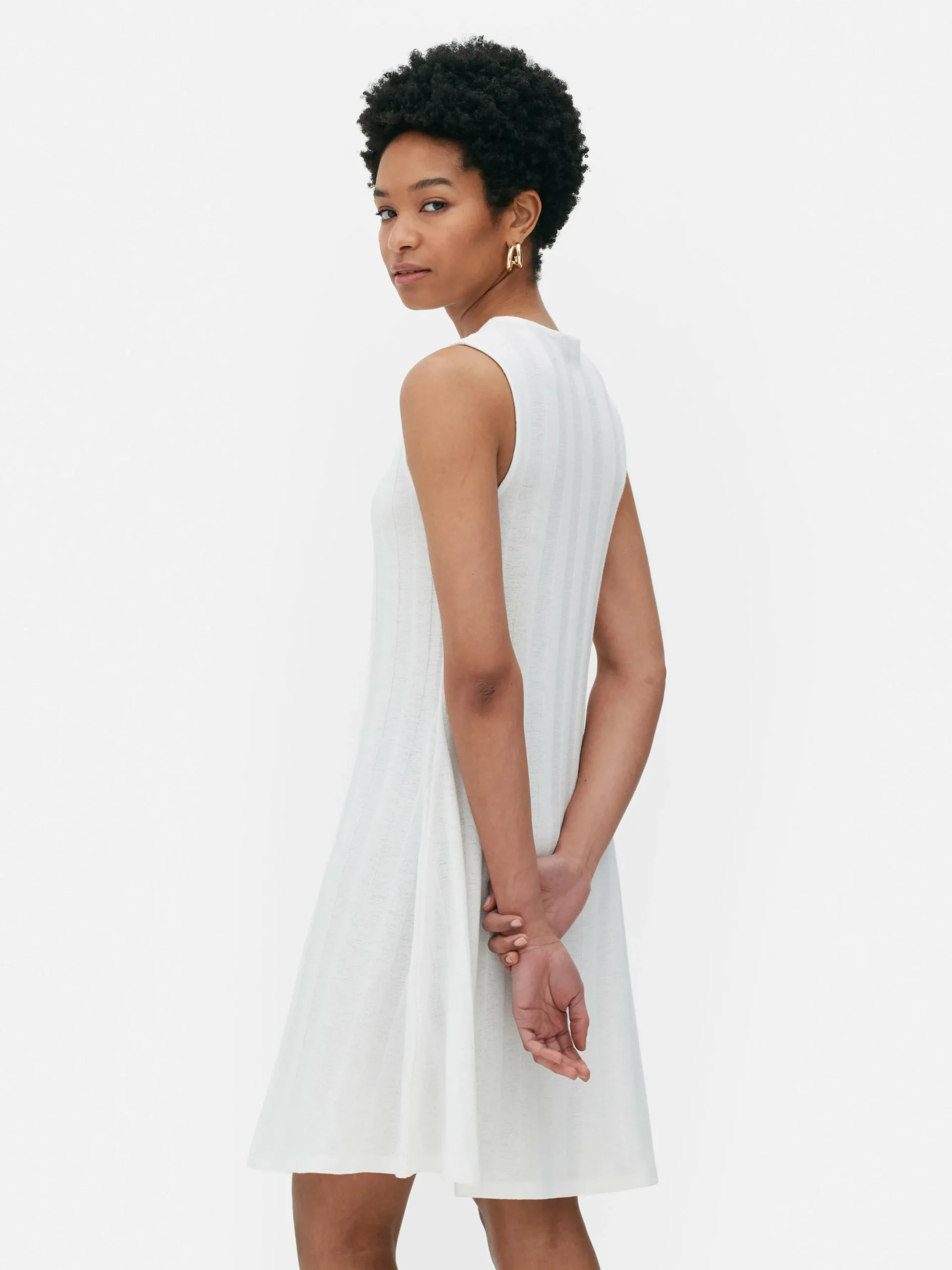 Vestido Mini S/mangas Canelado